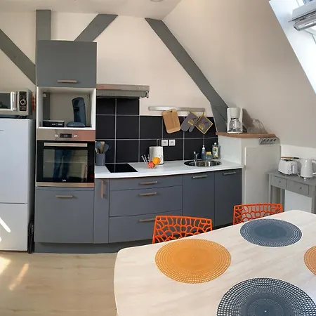 Superlogis - Sous Les Toits - T2- 3Etoiles - Blois-Hypercentre 1 Chambre 4 Personnes Esterno foto