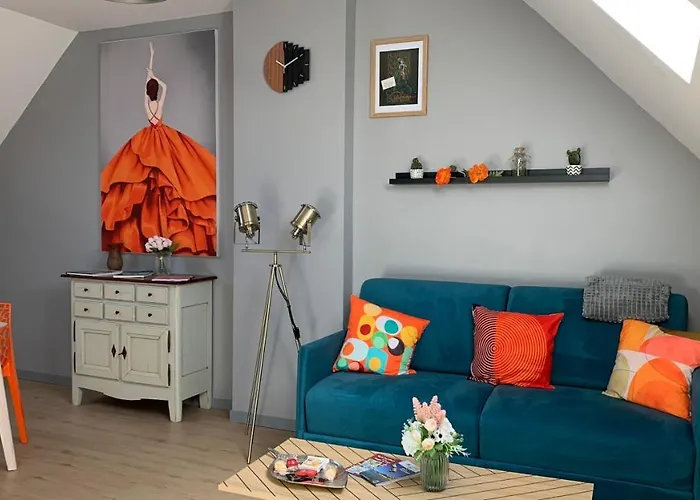 Superlogis - Sous Les Toits - T2- 3Etoiles - Blois-Hypercentre 1 Chambre 4 Personnes