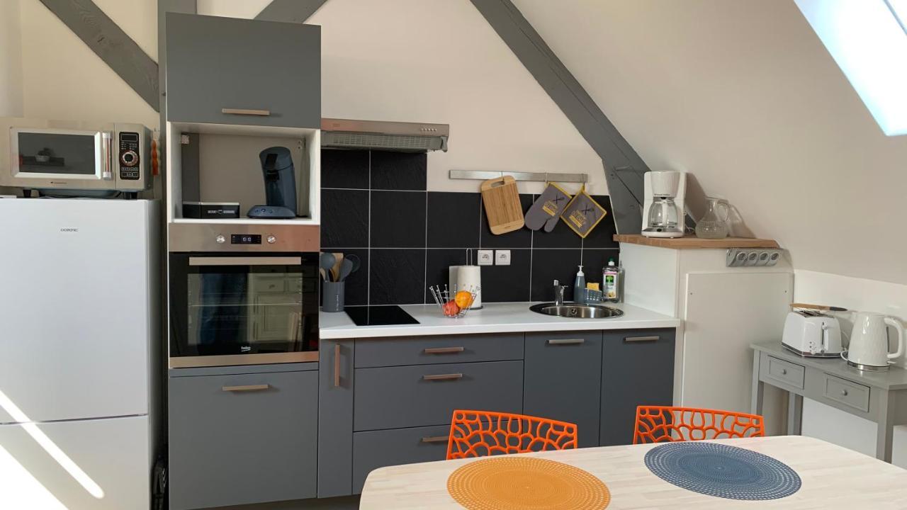 Apartment Superlogis - Sous Les Toits - T2- 3etoiles - Blois-hypercentre 1 4 Personnes Blois