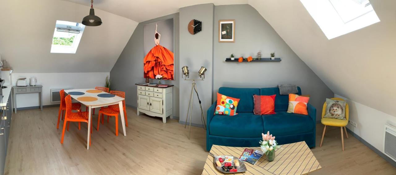 Superlogis - Sous Les Toits - T2- 3etoiles - Blois-hypercentre 1 4 Personnes Apartment
